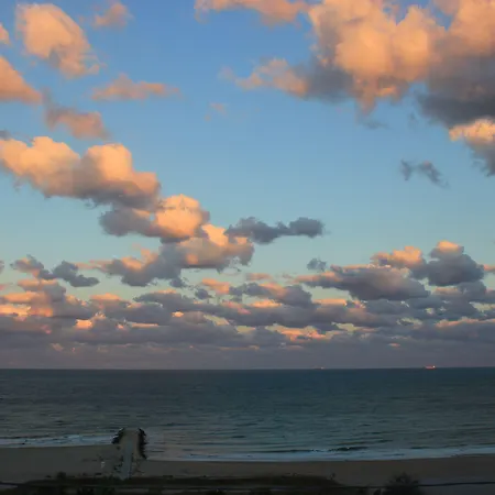 Flavia Nocleg ze śniadaniem Konstanca