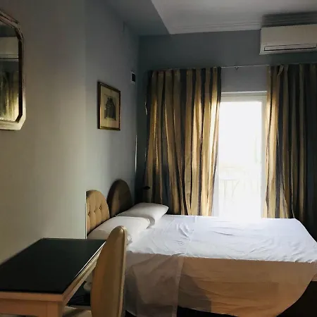 Flavia Bed & Breakfast 3*
