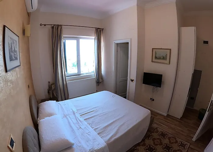 فندق مبيت وإفطار Flavia 4*